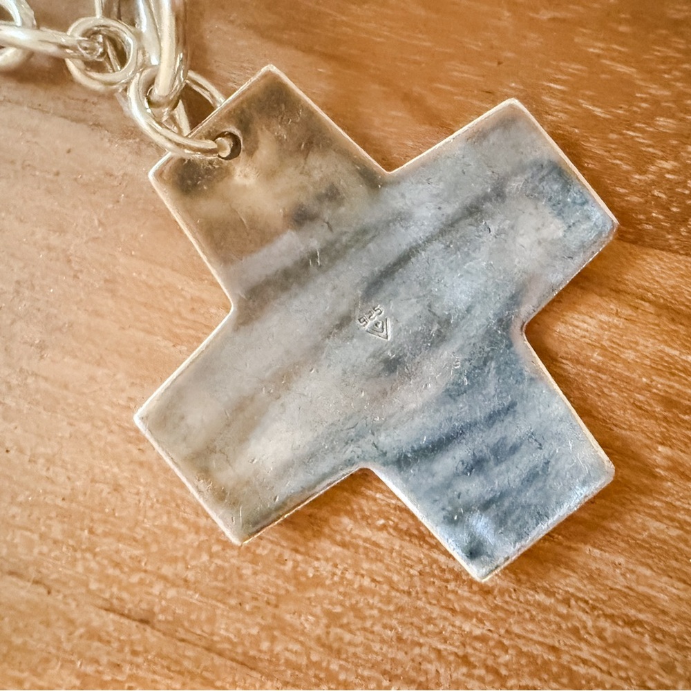 Silpada sterling silver cross pendant necklace with toggle closure, Stamped 925 - Picture 2 of 4